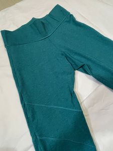 Zivame Gym Wear Leggings Size - S