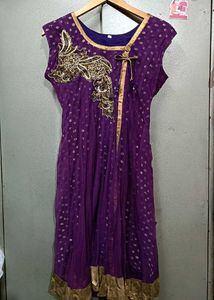 Elegant Purple Kurta with Gold Embellishments