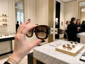 CHANEL SUNGLASSES*( COPY) FOR UNISEX
