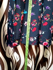 Floral Printed Round ⚫ Neck Calf length 3/4 Sleeve waist elastic attched cloth material crepe trendy womens dress