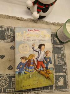 Five Run Away Together - Enid Blyton
