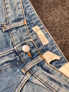 Authentic Zara Girls' Cropped Denim | Side Slit