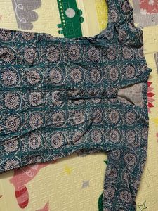 Women's Teal Floral Print Short Kurta