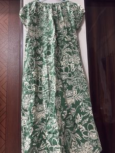 H&amp;M Green Tropical Print Top