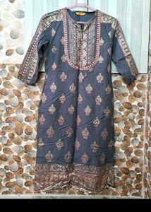 2 tops 1 jeans one kurti