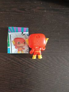 Kinder Joy - DC funko pop (flash)