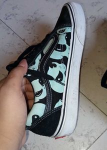 Vans Old Skool Skate Shoes - Black/Blue Flame