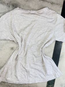 grey tshirt girl women gym sports