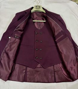 🌸 Formal Suit - New with Tags 🌸