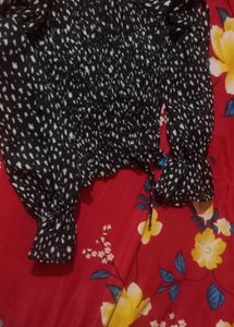 Black &amp; White Print Crop Top