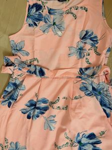 Chic Floral Print Sleeveless Dress