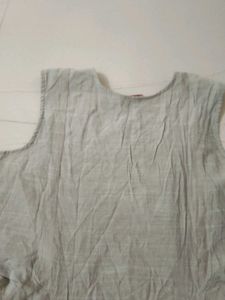 Raisin Embellished Kurta