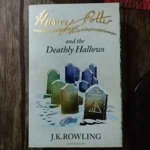 Set of Harry Potter novel series (Price negotiable)