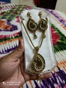 Brass Gold Plated Jewel Set Green Colour