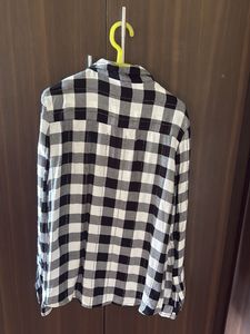 Classic Checkered Long Sleeve Shirt