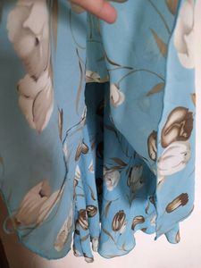 BEAUTIFUL TOP SLEEVELESS DOUBLE LAYERED TO