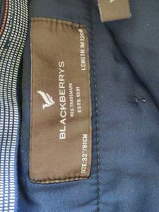 Stylish Checked Trousers-check descripti
