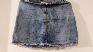 Denim Mini Skirt-every girl’s must have
