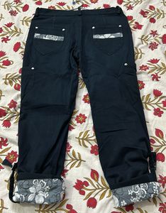 Women High-rise Cotton Cargo Pant With Capri(2in1)