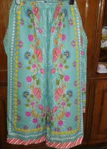 Beautiful Printed floral pattern Cordset