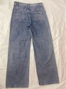 Light Wash Wide Leg Jeans