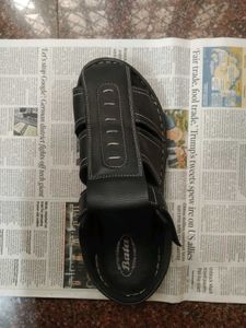 Bata Men's Black Sandals