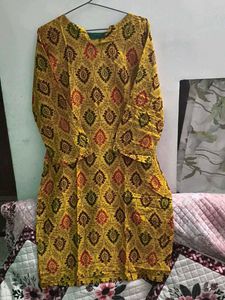 Vibrant Yellow Printed Kurta pant set