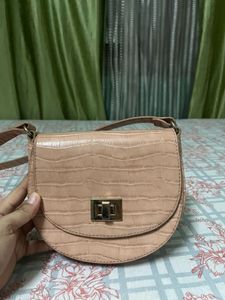 Max pink  crossbody bag