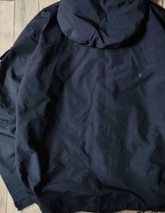 THE NORTH FACE BLACK JACKET