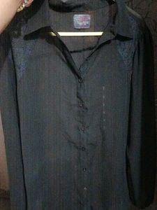 Chic Black Lace Detail Collared Shirt