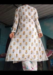 White Floral Kurta Set