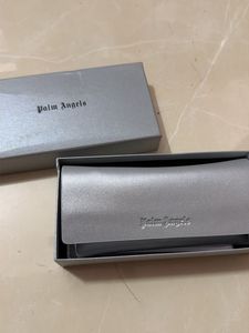 Unisex Palm Angels Sunglasses Case &amp; Box