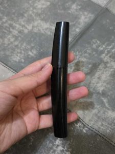 ⚫️Lakme Eyeconic Curling Mascara ⚫️