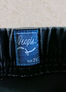 Women Black Skinny Fit jeans