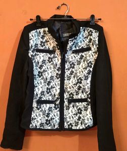 BLACK & WHITE STYLISH MADAME JACKET