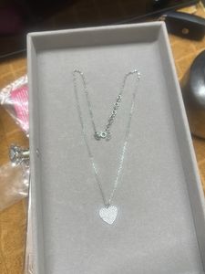 Sparkling sliver tone Heart Pendant Necklace