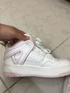 Stylish White &amp; Pink High-Top Sneakers