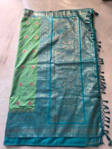 🎉Today only🎉Elegant Green &amp; Blue Saree
