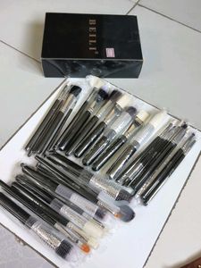 Beili 30pcs Professional Makeup Brushes Set 😍