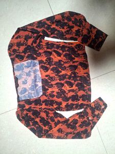 Stylish Orange &amp; Black Print Top