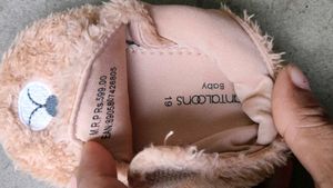 Adorable Bear Slippers for Baby!
