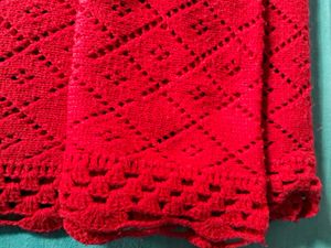Red Woolen Slole
