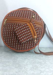 Round Woven Crossbody Bag with Pouch