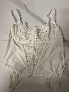 Chic White Broderie Anglaise Corset Top
