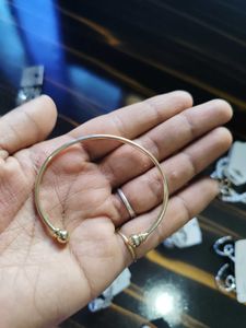 Assorted Women's Jewelry Set