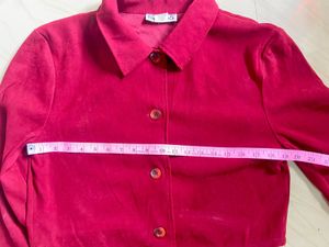Chic Cropped Collared Red Shirt
