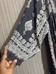 Elegant Embroidered Kurta