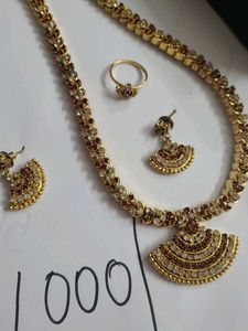 New Jeweled Necklace, Ring &amp; Earring Set