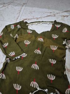 Olive Green Embroidered Kurta
