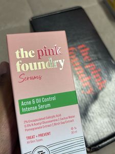 SERUM AND MOISTURISER